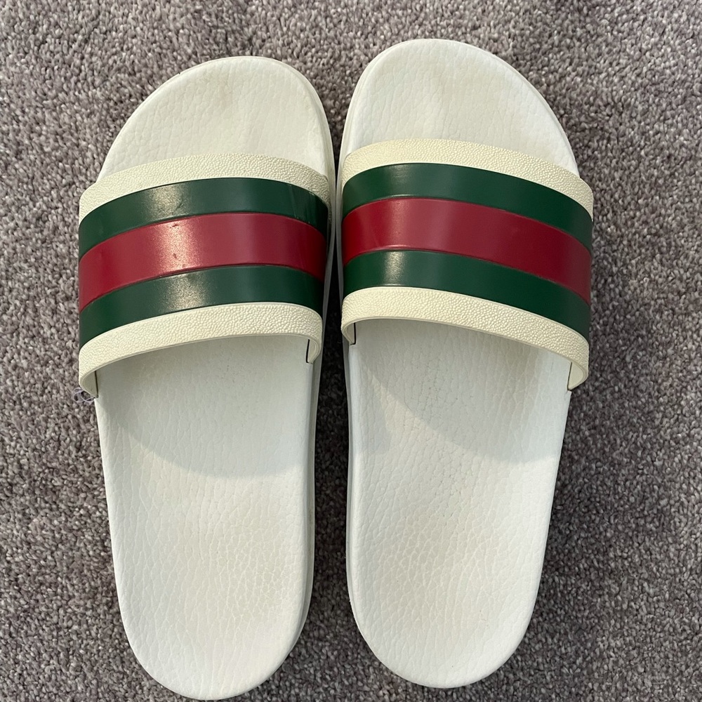 Gucci Slides (Authentic)
